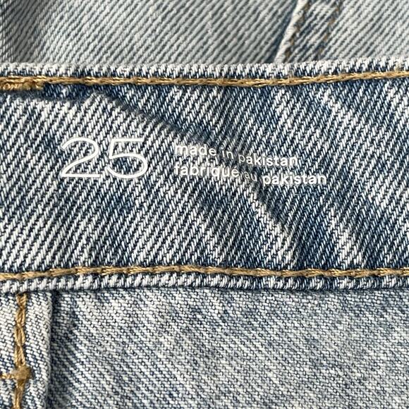 Pilcro Anthropologie Devon Denim Shorts 25 Button Fly Distressed Light Wash - Picture 10 of 12